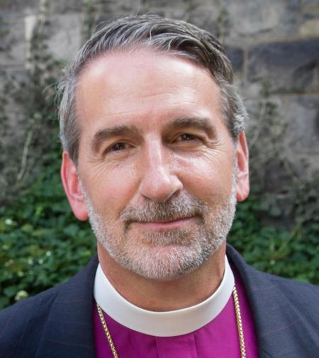 Stabübergabe Erzbischof ACNA profil